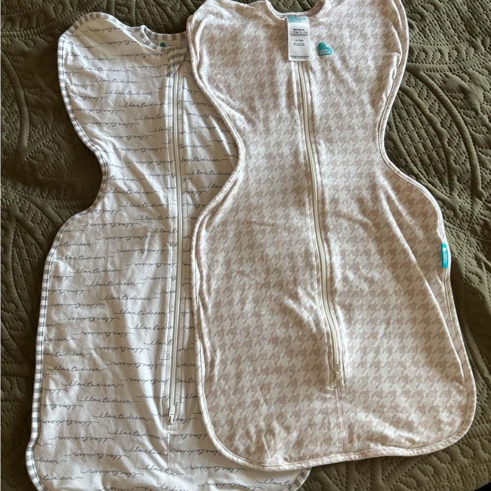 Love to Dream Swaddle in Cream and White